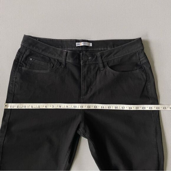 Lee Perfect Fit Black Straight Leg Denim Jeans Women’s Size 16 Short EUC - Picture 8 of 12